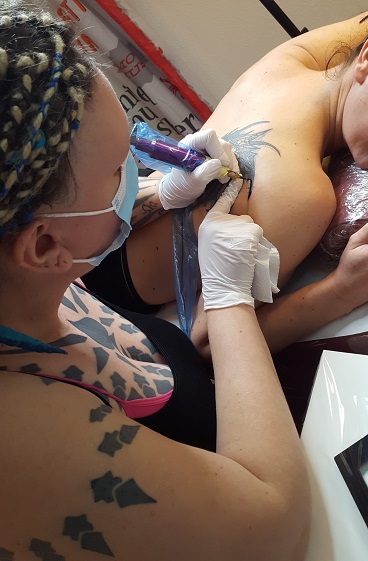 Bochum, Herne : Tattoostudio, UV-Tattoos, Aquarell, White Tattoo 